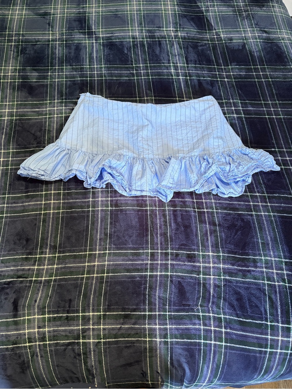 Noisy May blue pinstripe mini skirt with ruffle hem.Size XL.